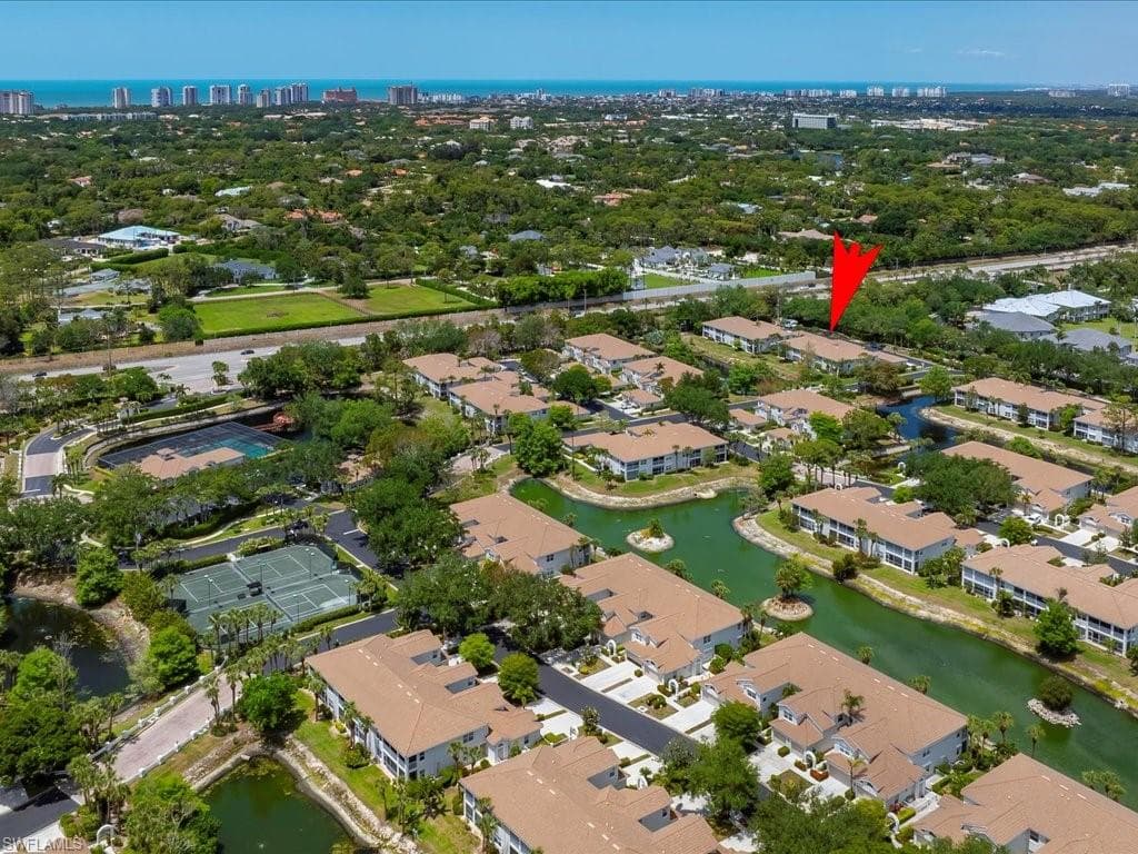 6927 Satinleaf Rd N 204, Naples, FL 34109-31