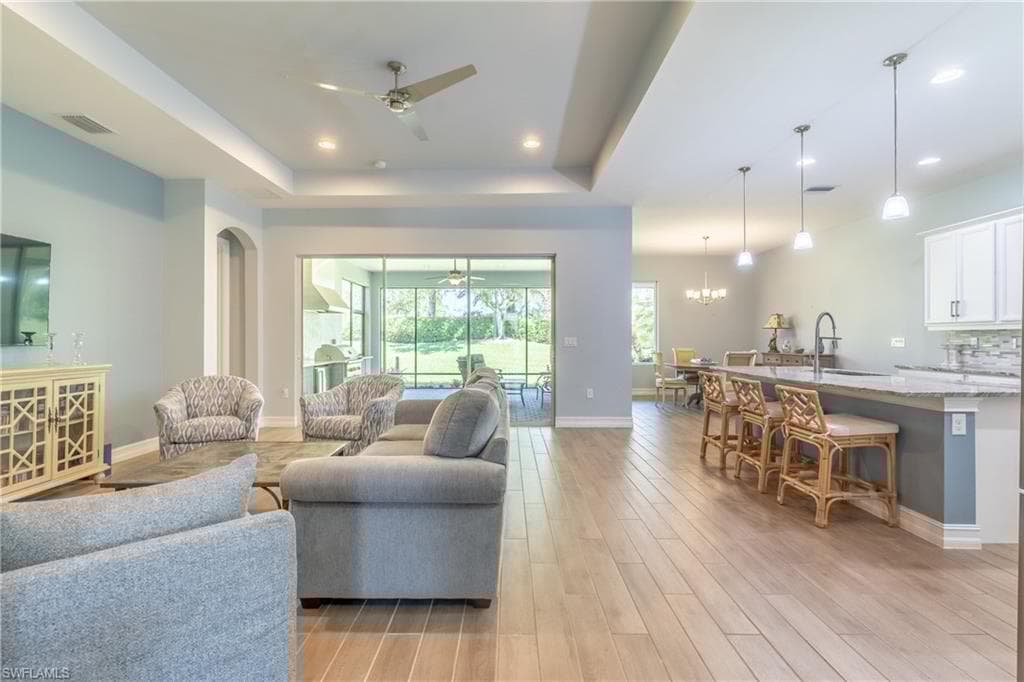 14717 Leeward Dr, Naples, FL 34114-9
