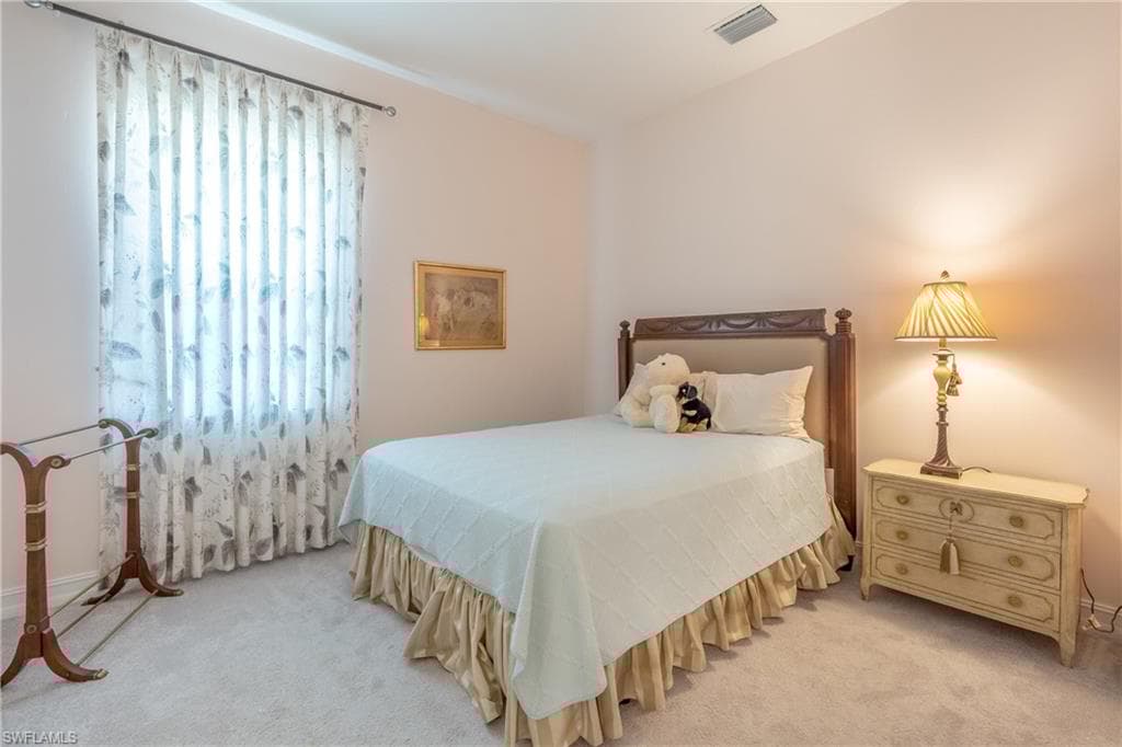 14717 Leeward Dr, Naples, FL 34114-27
