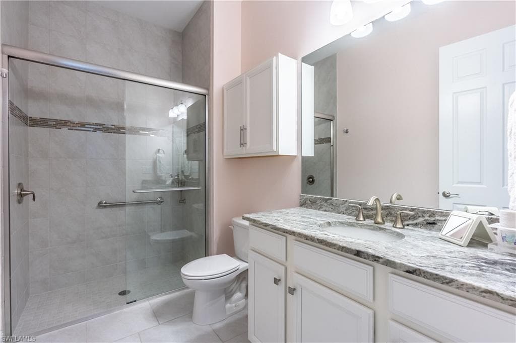 14717 Leeward Dr, Naples, FL 34114-29