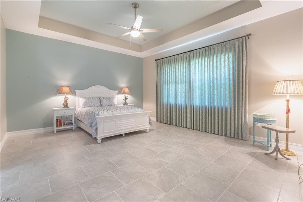 14717 Leeward Dr, Naples, FL 34114-30