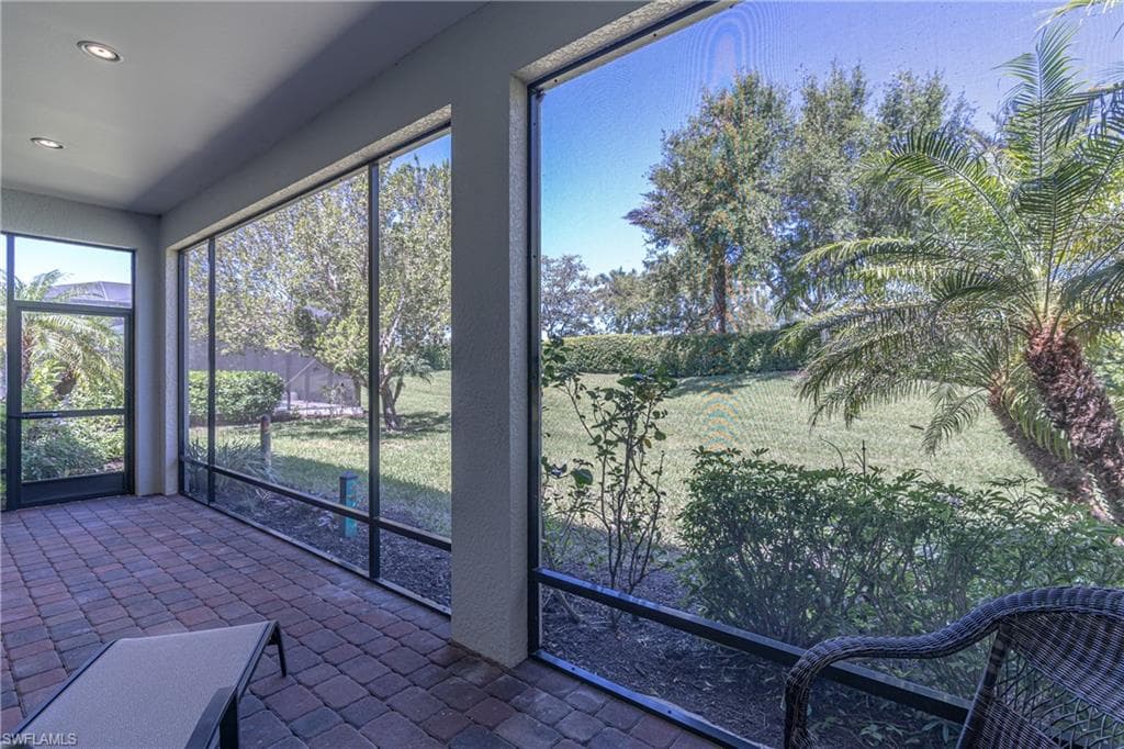 14717 Leeward Dr, Naples, FL 34114-39
