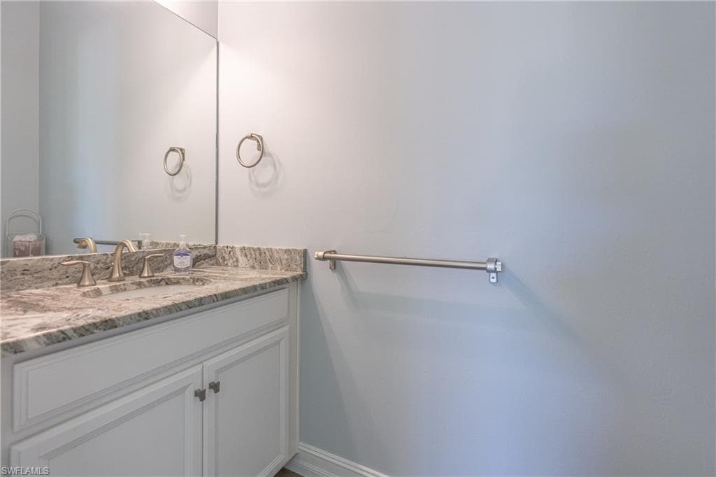 14717 Leeward Dr, Naples, FL 34114-40