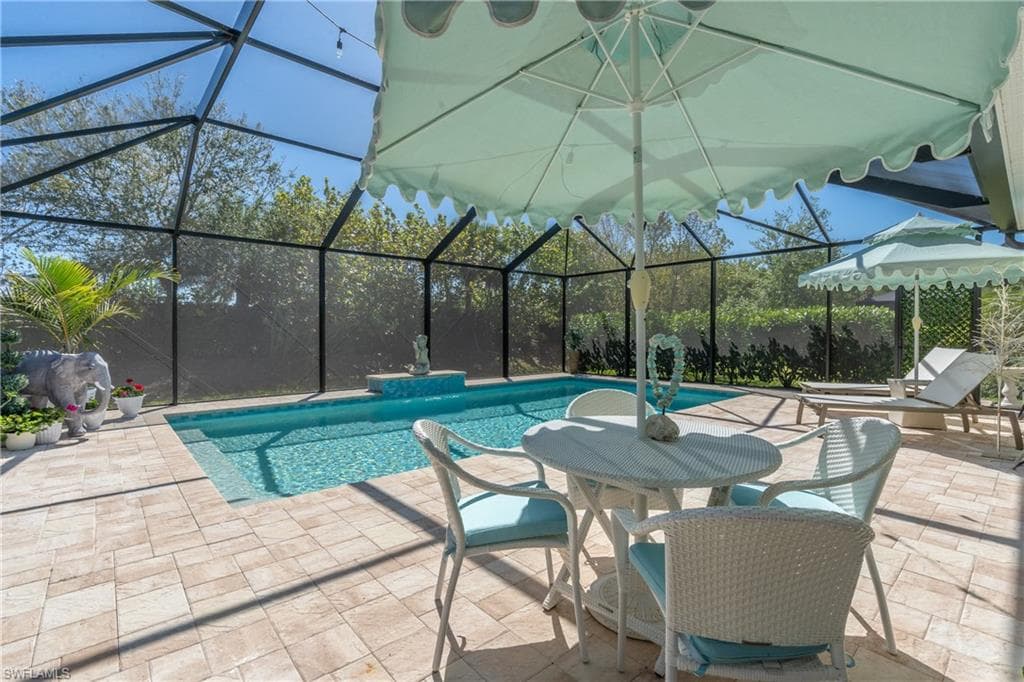 14570 Tropical Dr, Naples, FL 34114-39