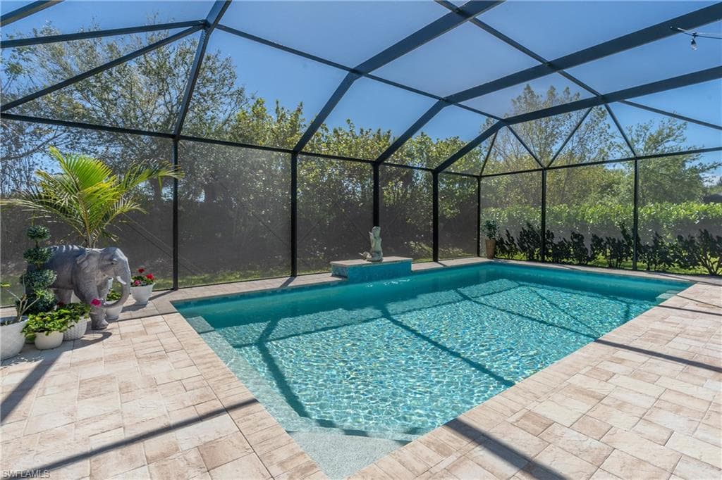 14570 Tropical Dr, Naples, FL 34114-48