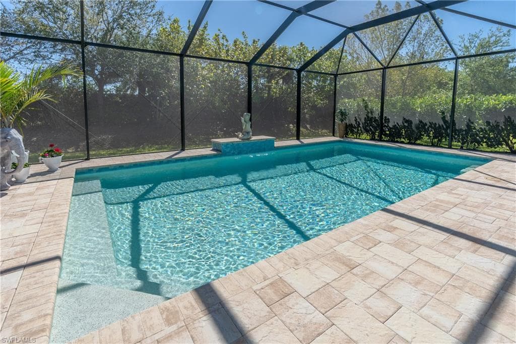 14570 Tropical Dr, Naples, FL 34114-49