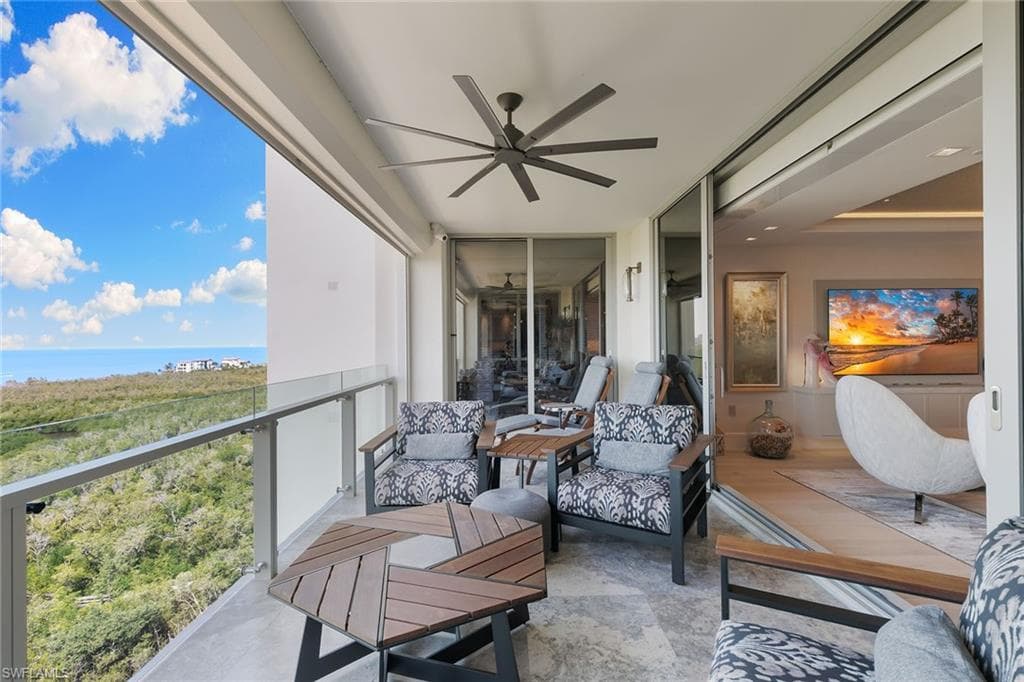 6897 Grenadier Blvd 1202, Naples, FL 34108-41