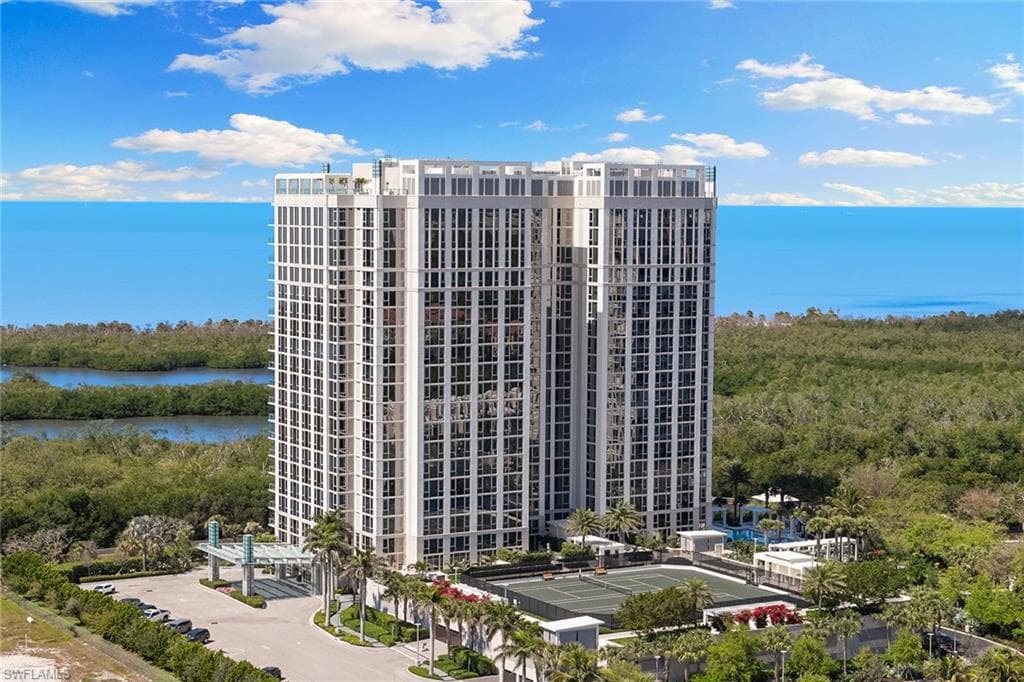 6897 Grenadier Blvd 1202, Naples, FL 34108-49