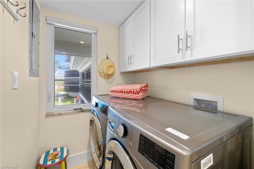 3333 Gulf Shore Blvd N 4, Naples, FL 34103-26