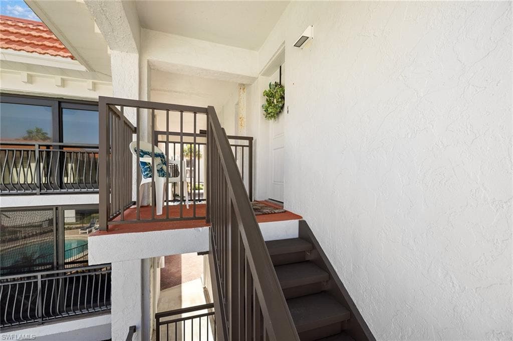 3333 Gulf Shore Blvd N 4, Naples, FL 34103-27