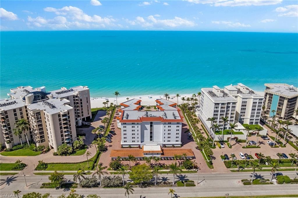 3333 Gulf Shore Blvd N 4, Naples, FL 34103-33