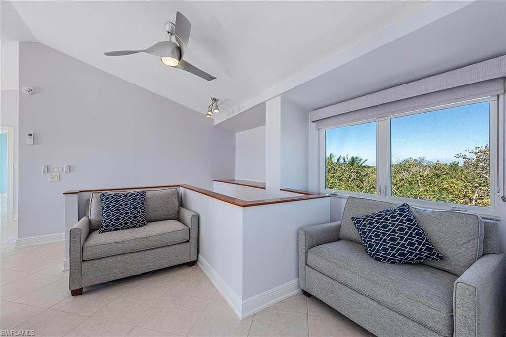 10455 Keewaydin, Naples, FL 34113-9