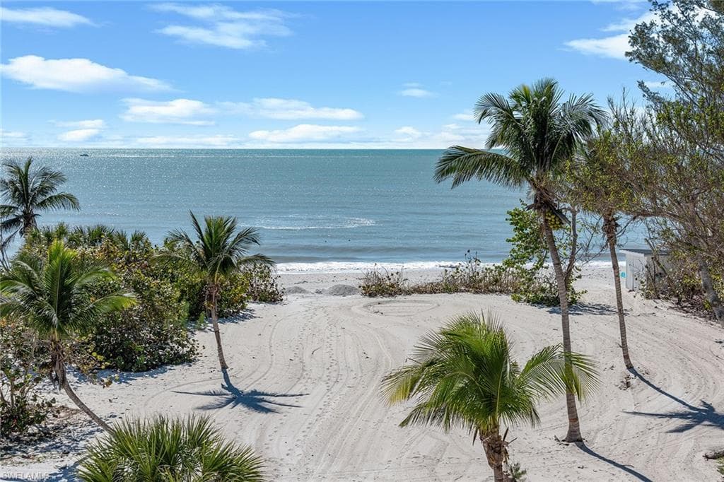 10455 Keewaydin, Naples, FL 34113-36