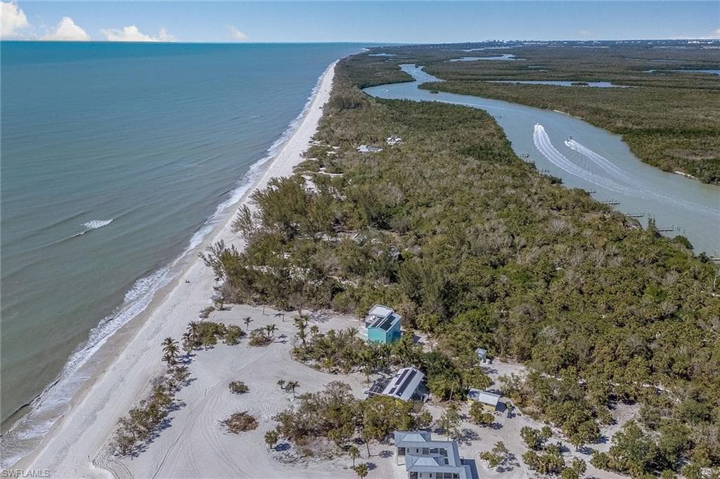 10455 Keewaydin, Naples, FL 34113-49
