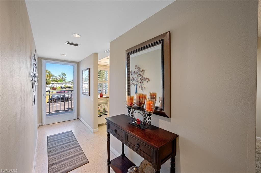 185 Penny Ln 4, Naples, FL 34112-4