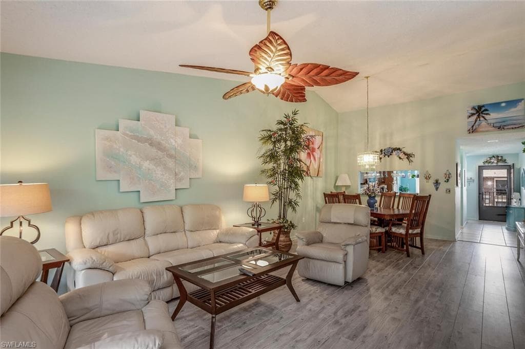 248 Pebble Beach Cir G202, Naples, FL 34113-10