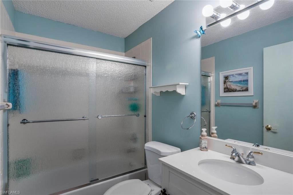 248 Pebble Beach Cir G202, Naples, FL 34113-17