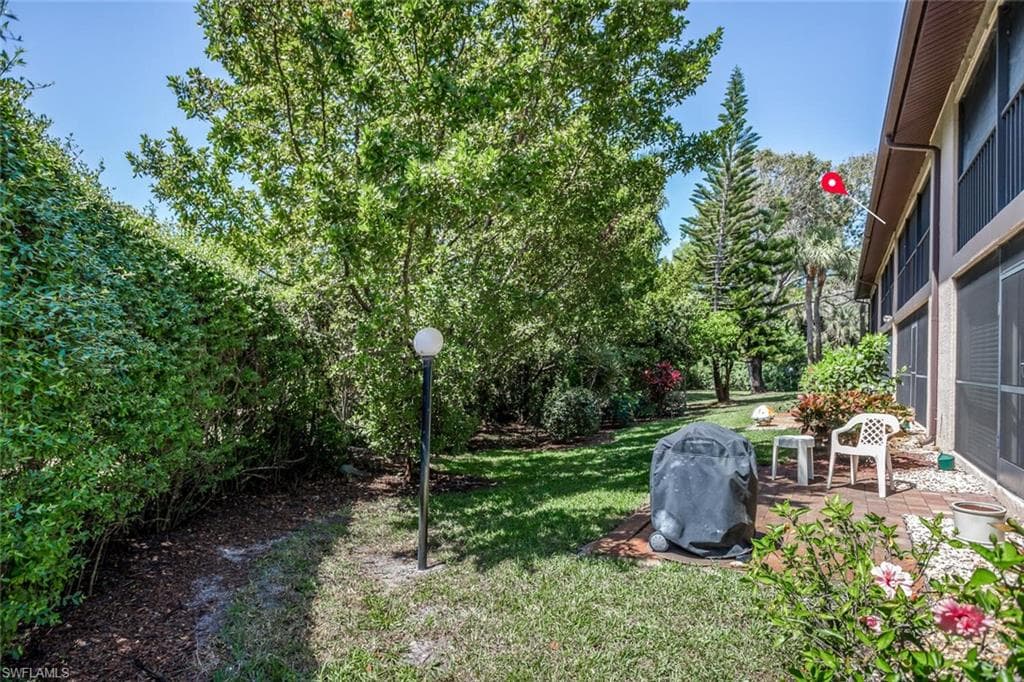 248 Pebble Beach Cir G202, Naples, FL 34113-21