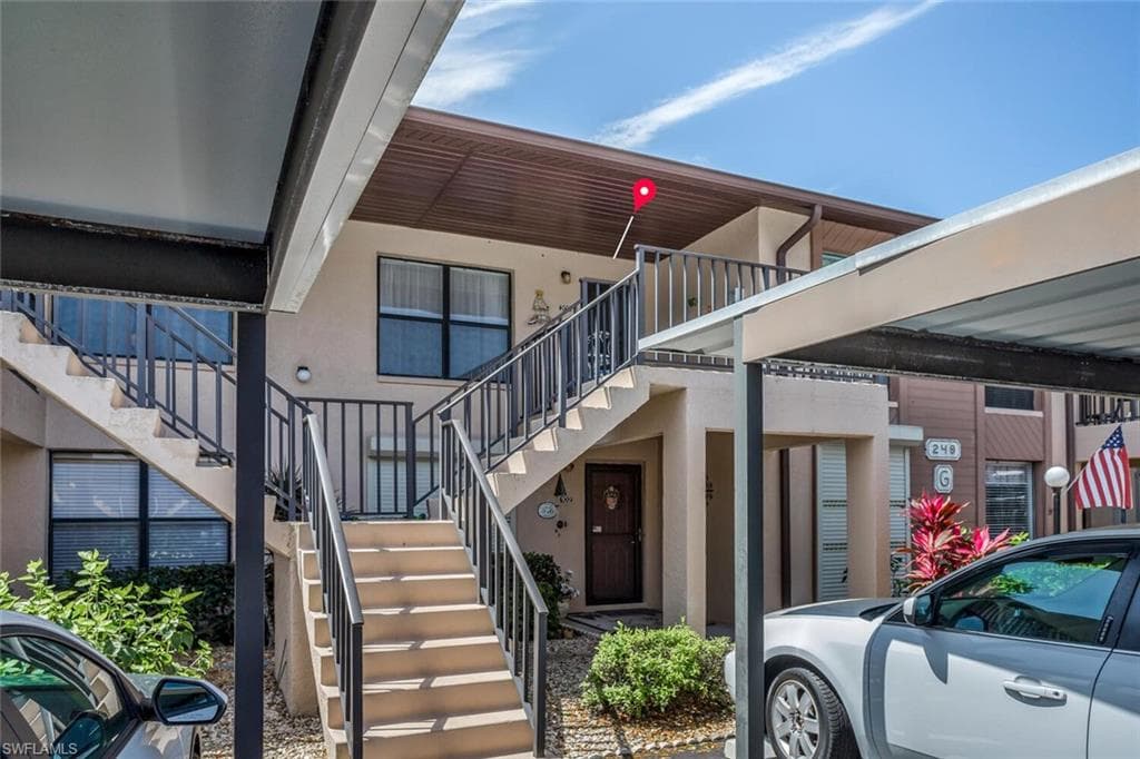 248 Pebble Beach Cir G202, Naples, FL 34113-3