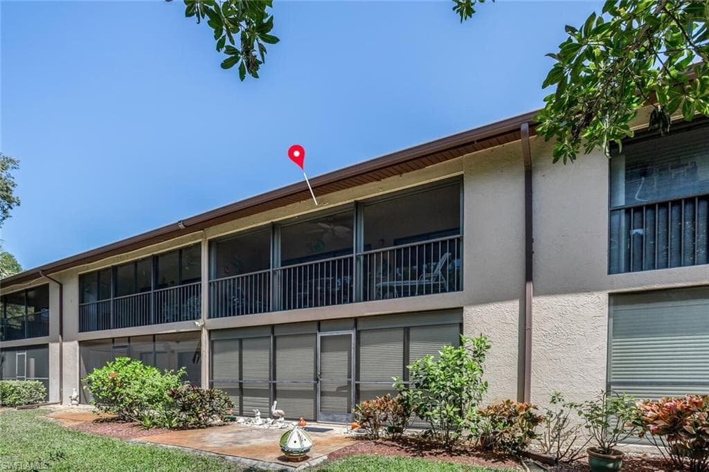 248 Pebble Beach Cir G202, Naples, FL 34113-5