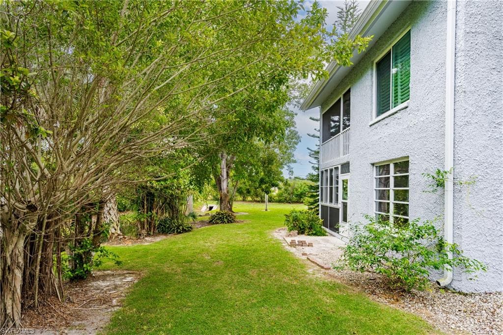 28 Watercolor Way 28, Naples, FL 34113-7