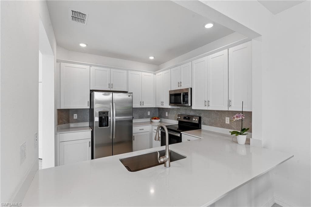 2850 Blossom Way, Naples, FL 34120-13