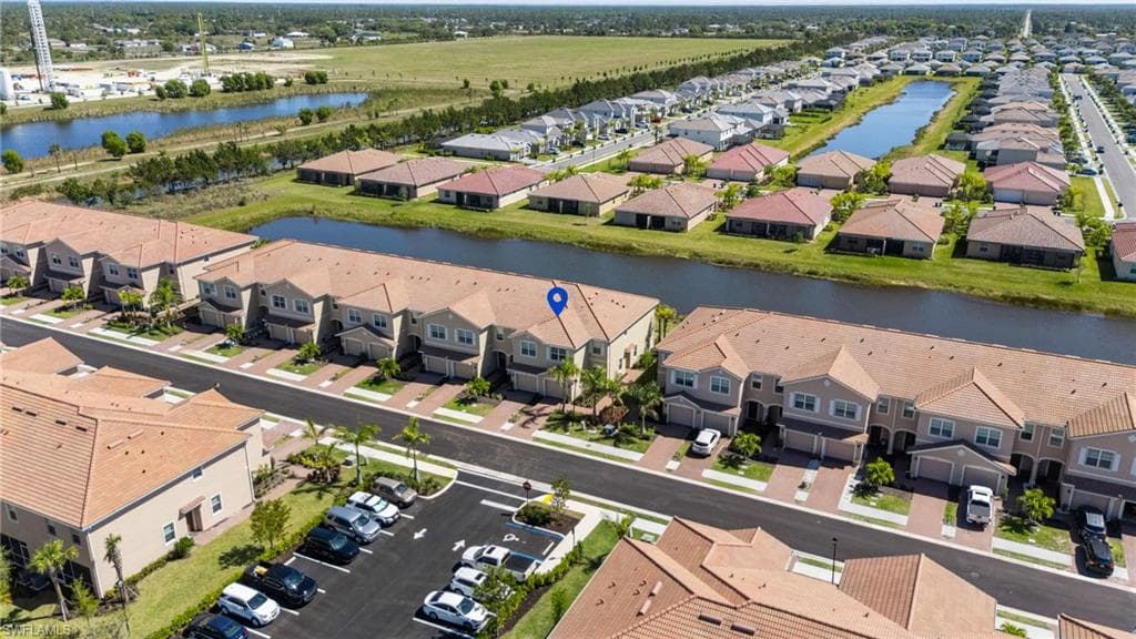 2850 Blossom Way, Naples, FL 34120-34