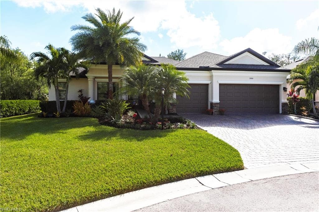 3000 Celadas Ct, Fort Myers, FL 33905-4