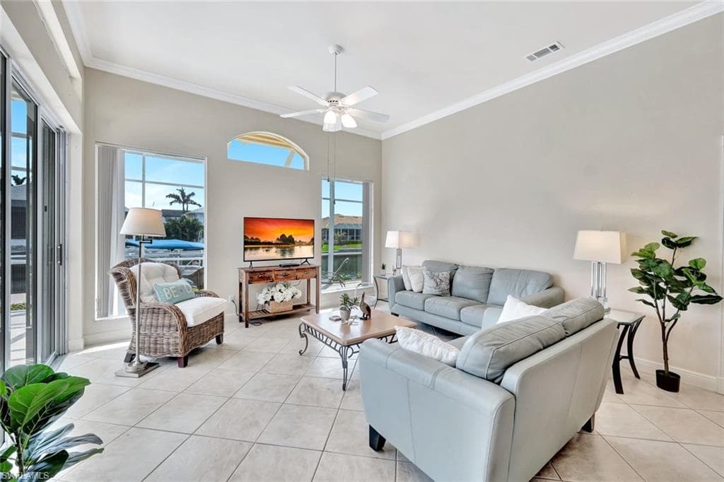 131 June Ct, Marco Island, FL 34145-9