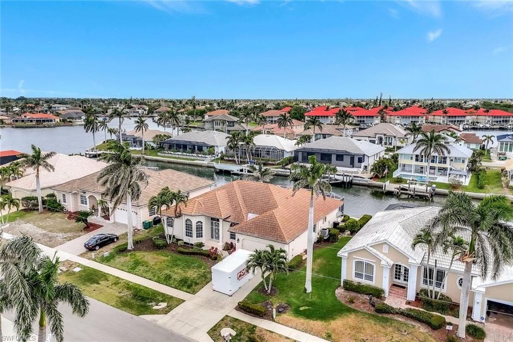 131 June Ct, Marco Island, FL 34145-1