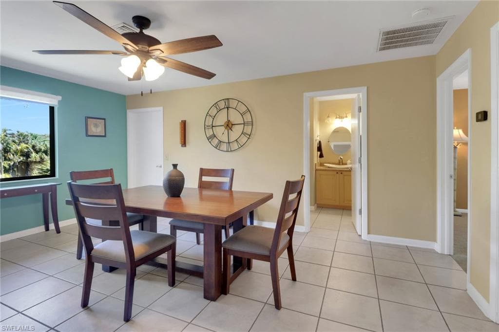 4764 Pembrooke Ln, Bonita Springs, FL 34134-14
