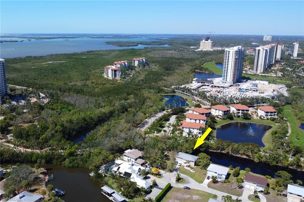 4764 Pembrooke Ln, Bonita Springs, FL 34134-29