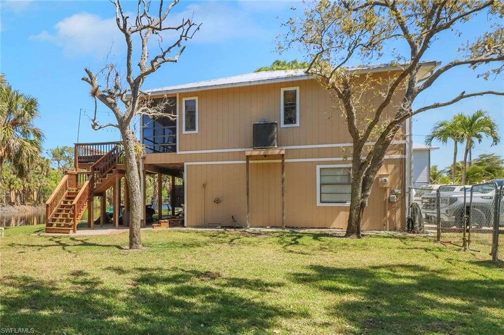 4764 Pembrooke Ln, Bonita Springs, FL 34134-3