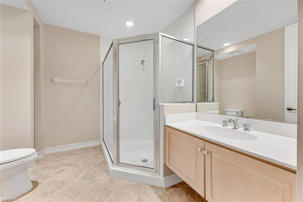 4811 Island Pond Ct 402, Bonita Springs, FL 34134-11