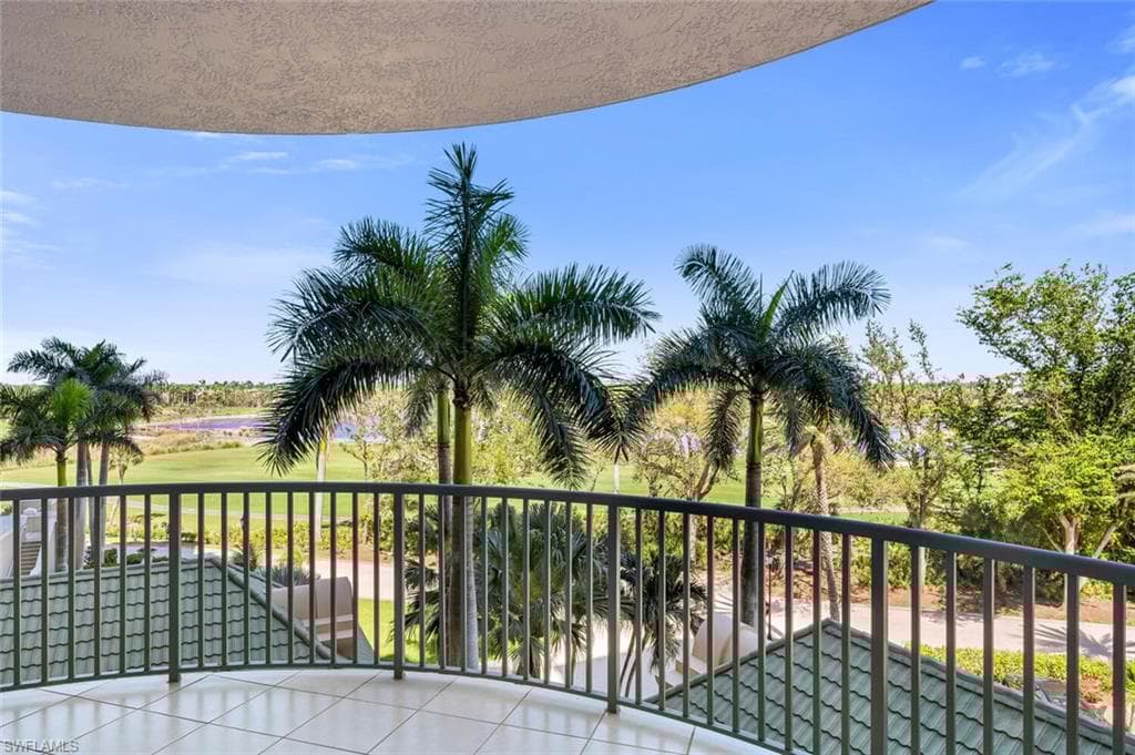 4811 Island Pond Ct 402, Bonita Springs, FL 34134-13