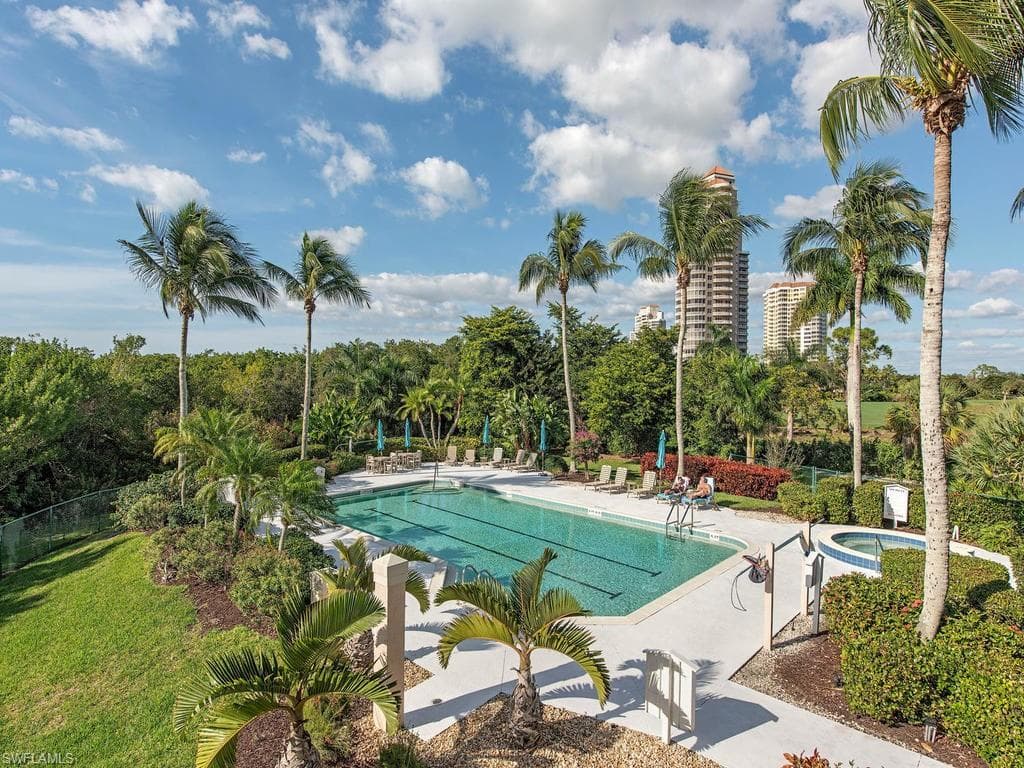 4811 Island Pond Ct 402, Bonita Springs, FL 34134-24