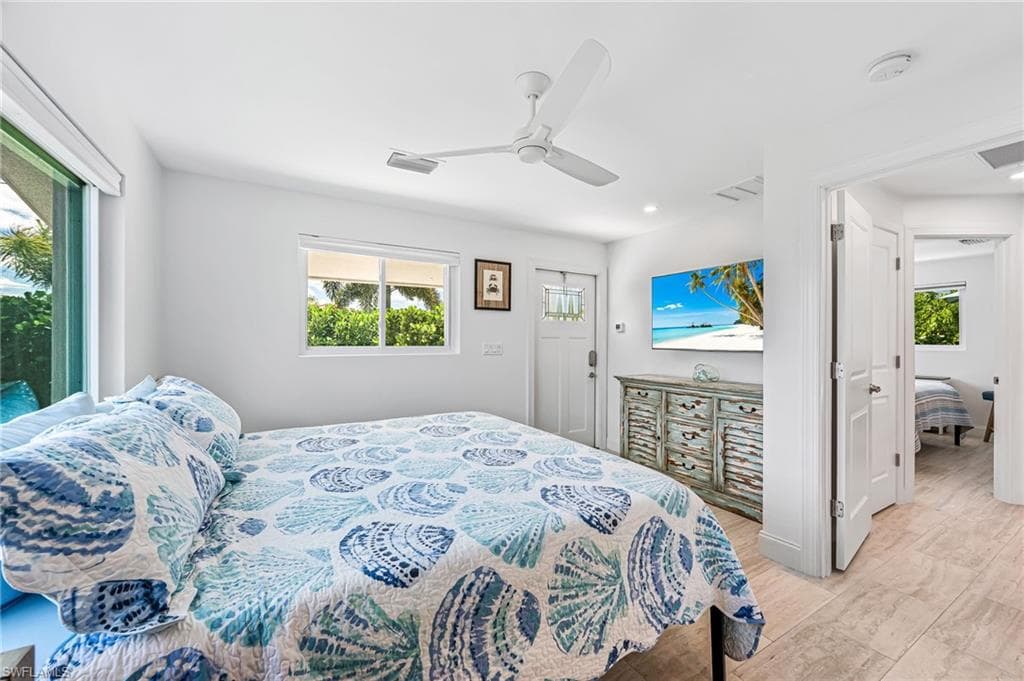 203 1st St, Bonita Springs, FL 34134-25
