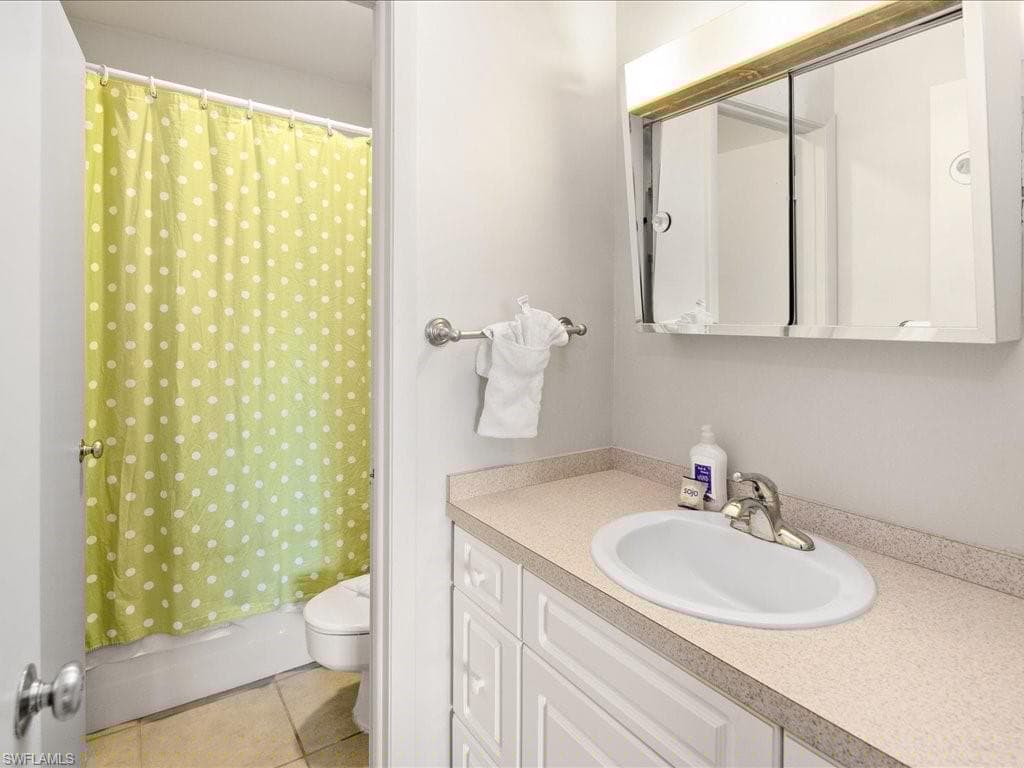 1170 Edington Pl A8, Marco Island, FL 34145-21