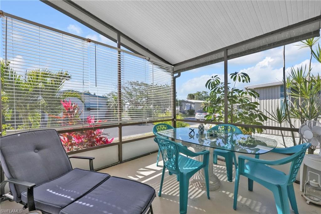 41 Oceans Blvd 41, Naples, FL 34104-13