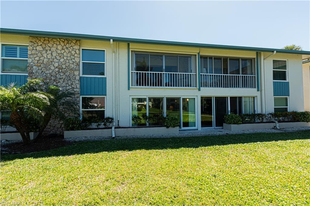 325 Charlemagne Blvd A108, Naples, FL 34112-31
