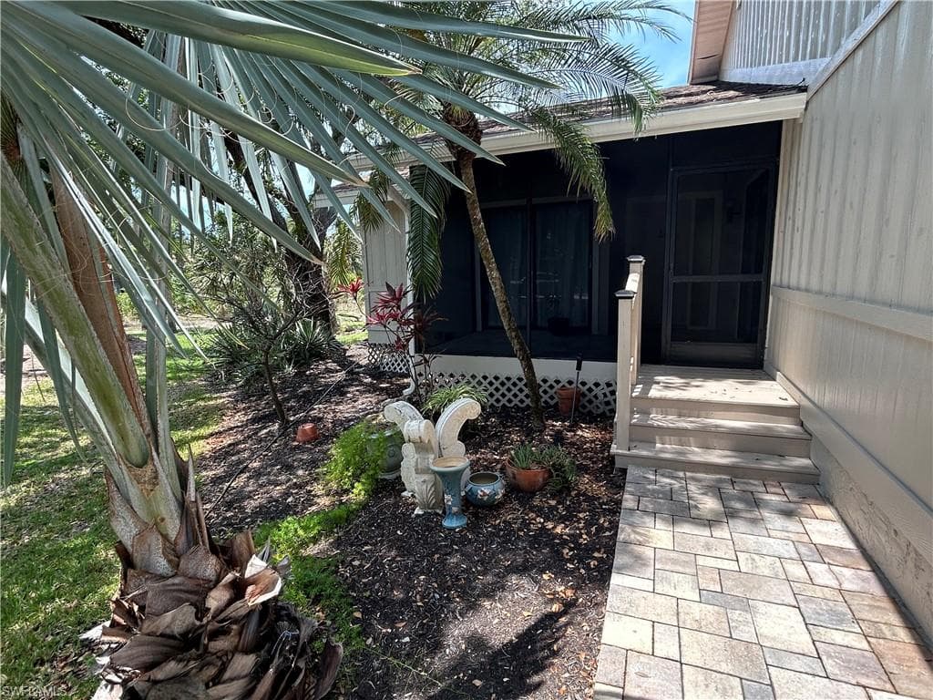 17745 Grande Bayou Ct, Fort Myers, FL 33908-3