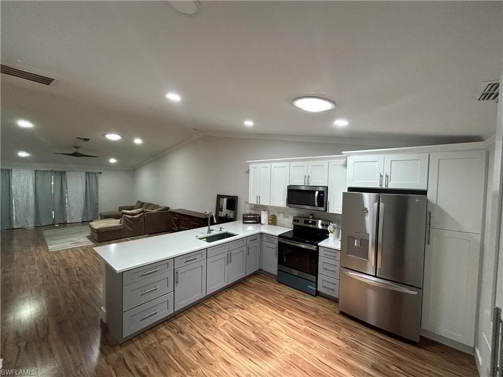 17745 Grande Bayou Ct, Fort Myers, FL 33908-4