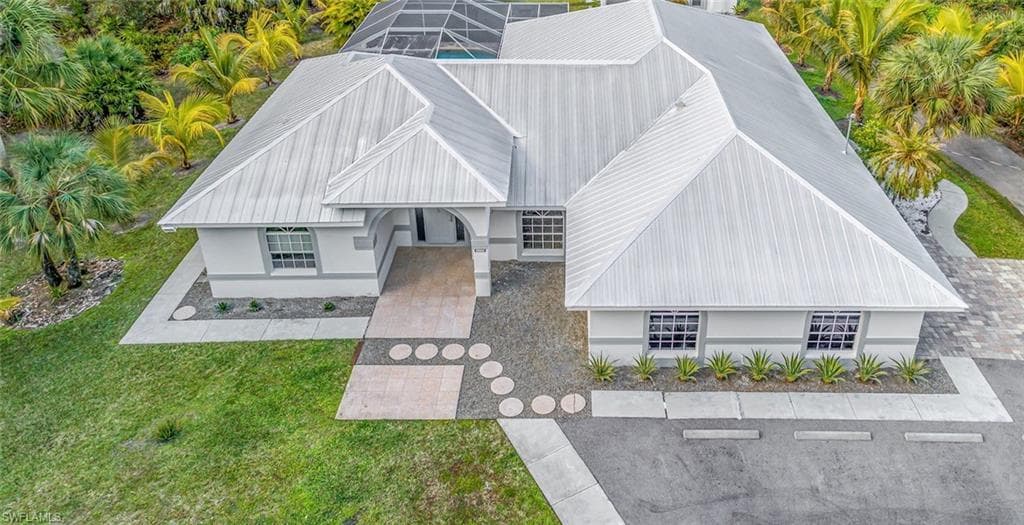 5099 Tallowood Way, Naples, FL 34116-4