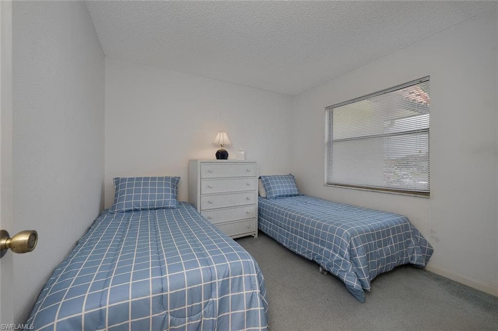 4146 27th Ct SW 204, Naples, FL 34116-9