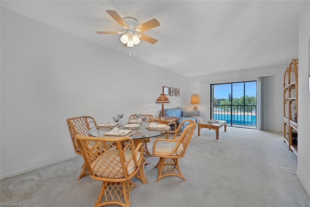 4146 27th Ct SW 204, Naples, FL 34116-5