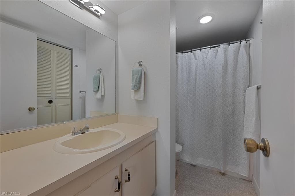 4146 27th Ct SW 204, Naples, FL 34116-8