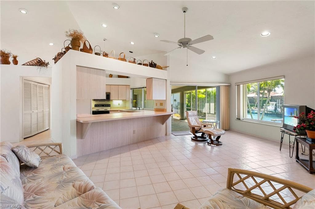 1651 Orleans Ct, Marco Island, Fl 34145-10