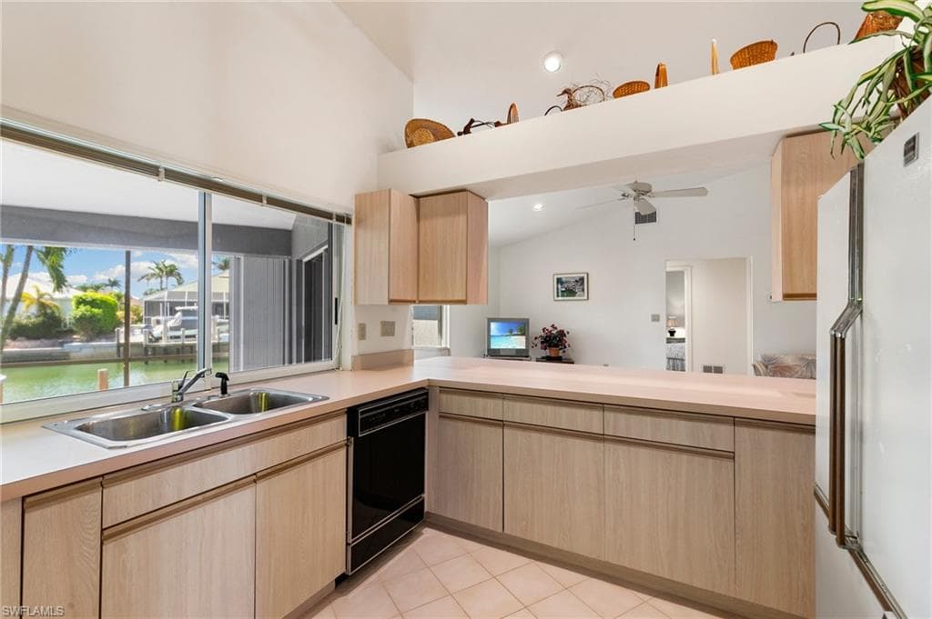 1651 Orleans Ct, Marco Island, Fl 34145-8
