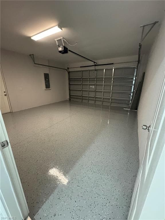 2526 37th Ave NE, Naples, FL 34120-4