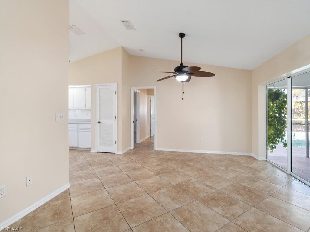 4538 6th Ct, Cape Coral, FL 33904-11